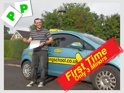 A huge WELL DONE to Kerson O'Garra from Frimley who passed today with @timpricebowen & only 3 minors! 