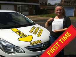 Jessica bracknell happy driving school lesson learner